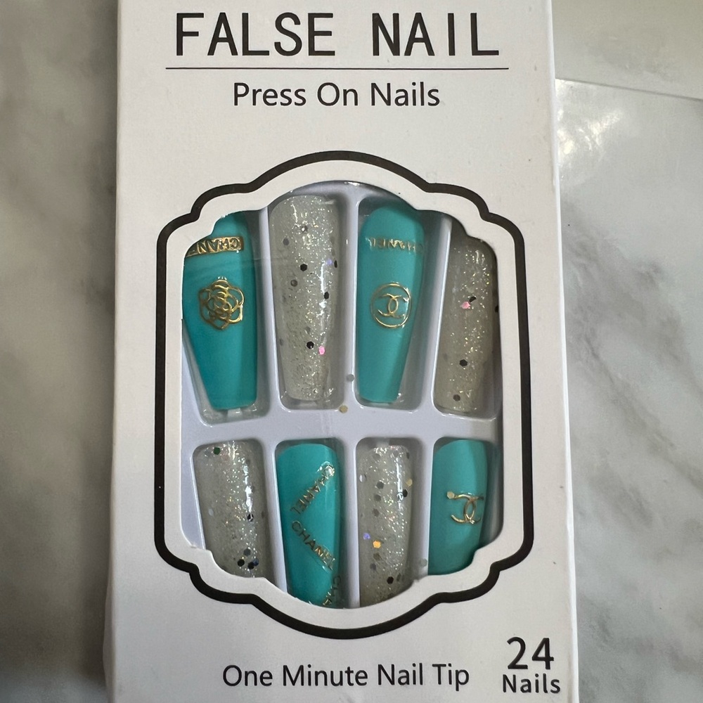 BNIB designer nails, Tiffany Blue Chanel!
